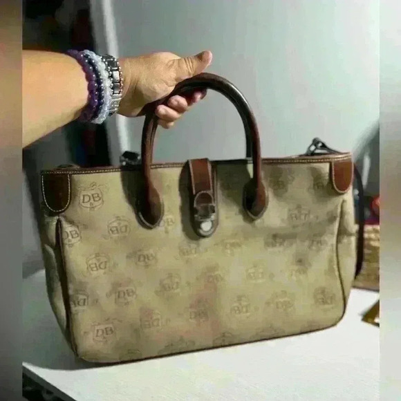 DOONEY & BOURKE Vintage Double Handle Signature Tan Canvas - Picture 15 of 16